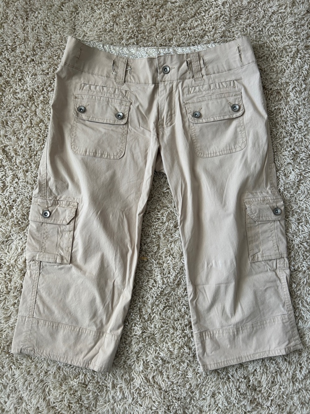 Refuge Cropped Cargo Capris Size 5